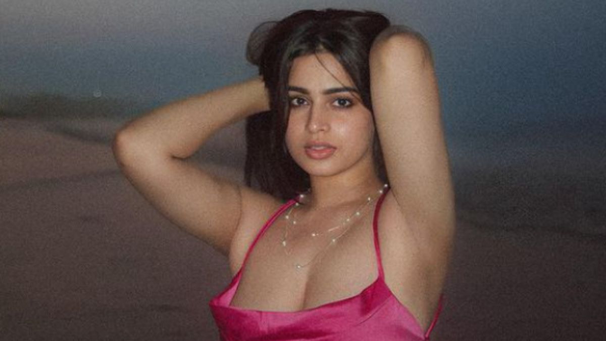 bigg-boss-17-weekend-ka-vaar-ayesha-khan-out-due-to-medical-emergency-all-we-know-salman-khan